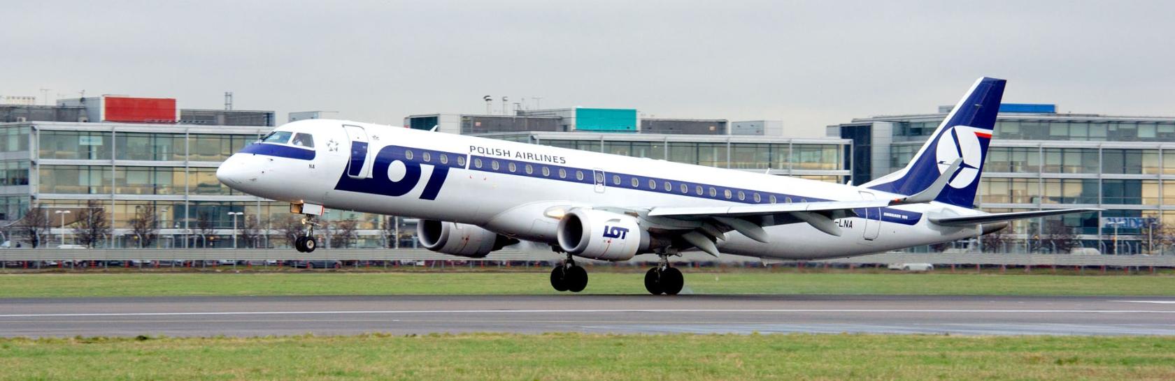 LOT Polish Airlines Hero